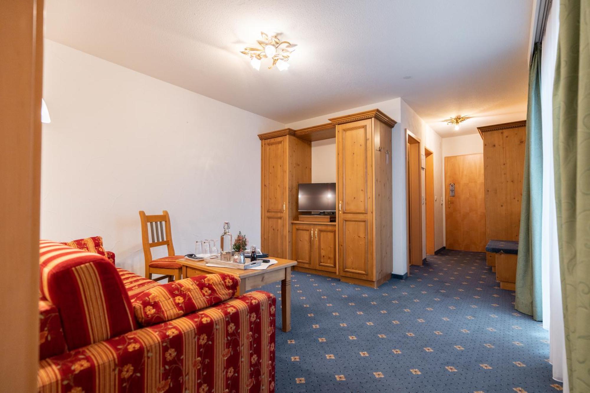Haller'S Posthotel Riezlern Zewnętrze zdjęcie