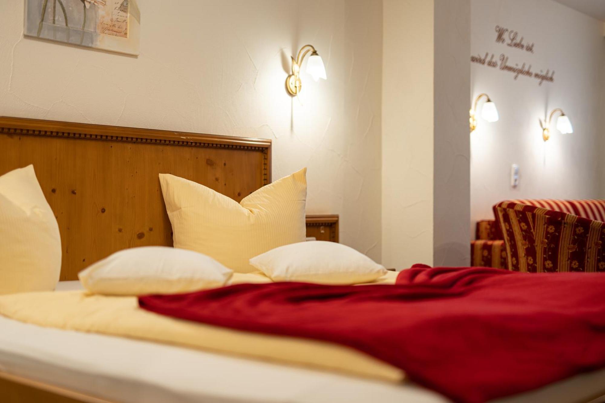 Haller'S Posthotel Riezlern Zewnętrze zdjęcie
