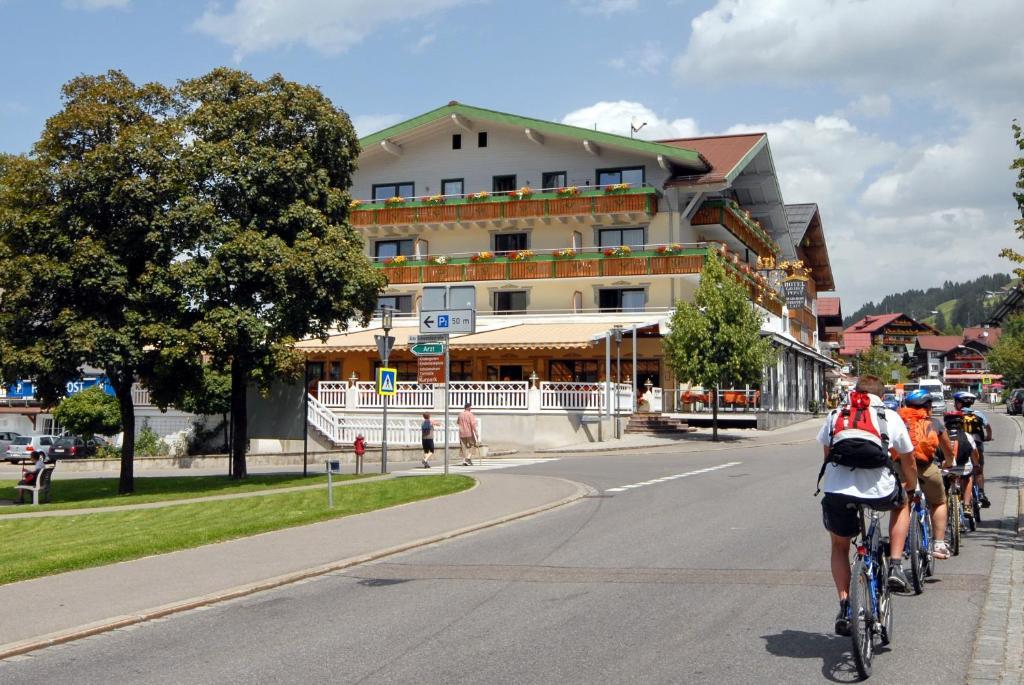 Haller'S Posthotel Riezlern Zewnętrze zdjęcie